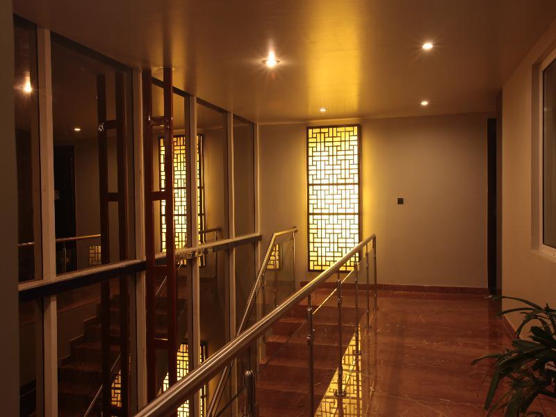 juSTa MG Road Hotel Bangalore Exterior foto